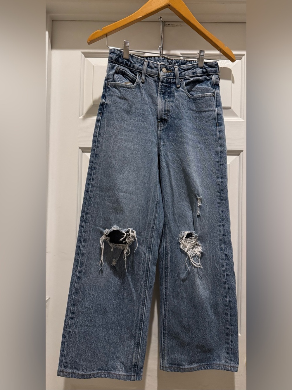Old Navy Extra High Rise Sky Hi Wide Leg Jeans Size 2